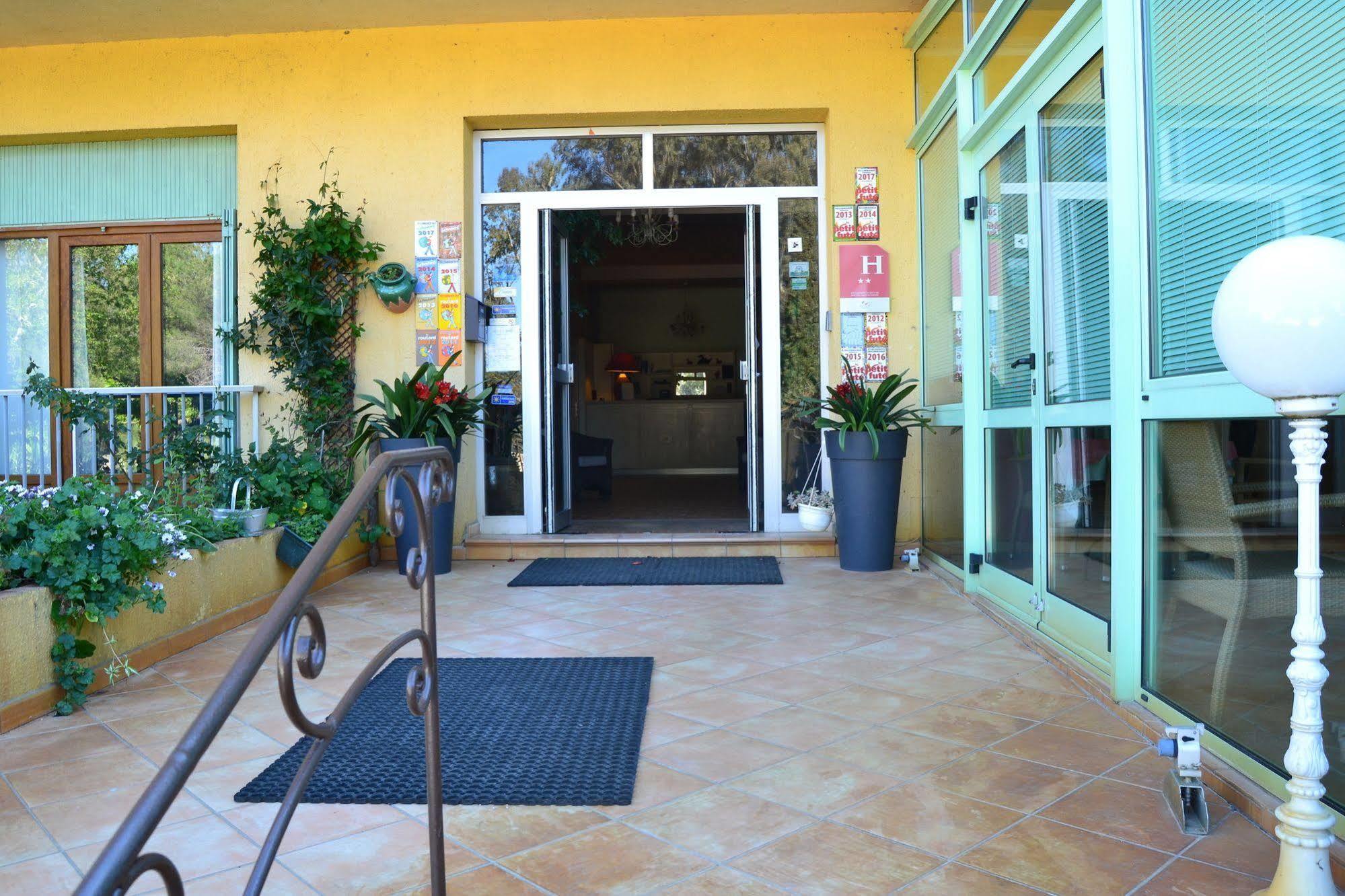 Hotel Cyrnea Calvi  Zewnętrze zdjęcie
