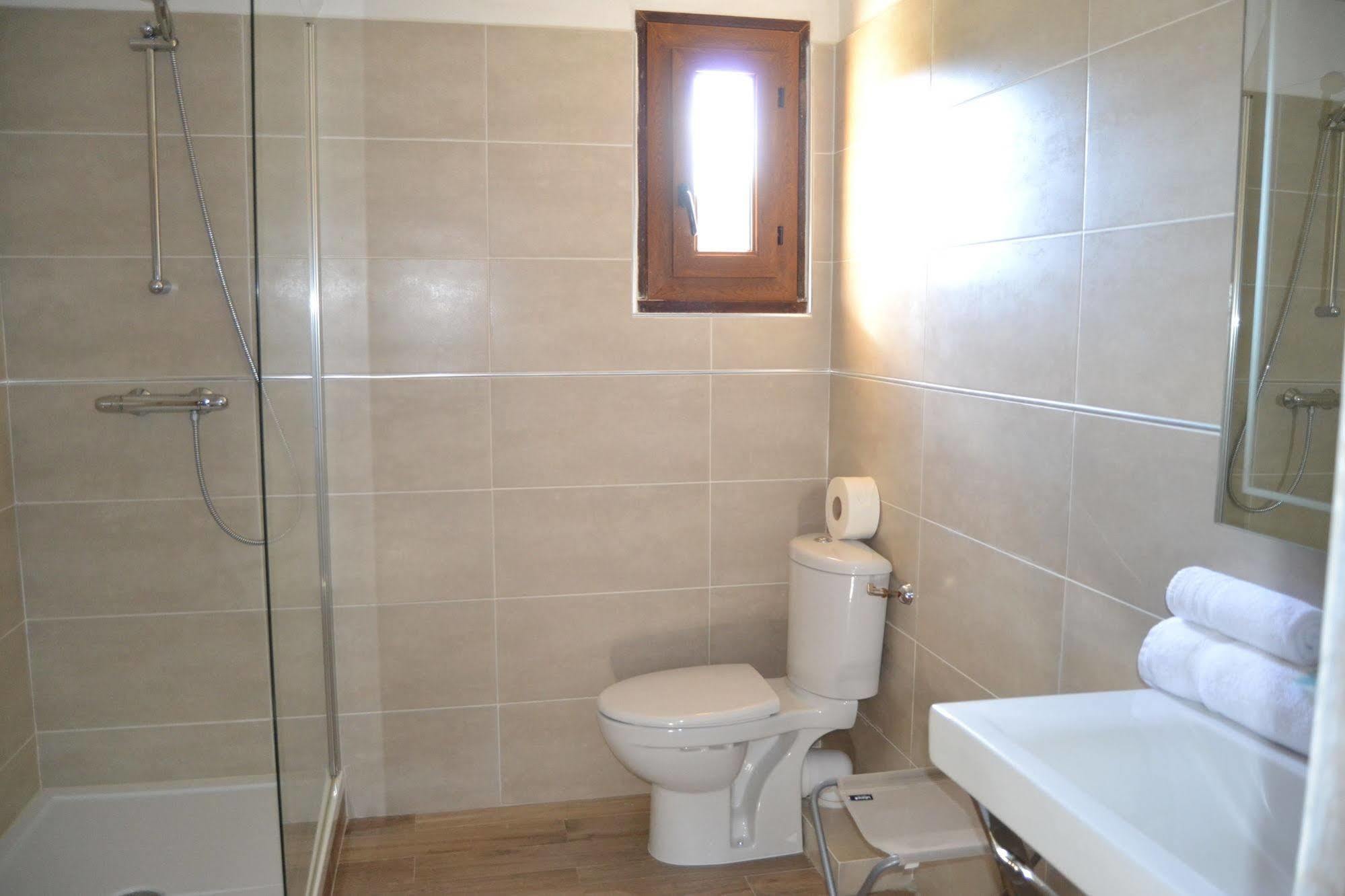 Hotel Cyrnea Calvi  Zewnętrze zdjęcie