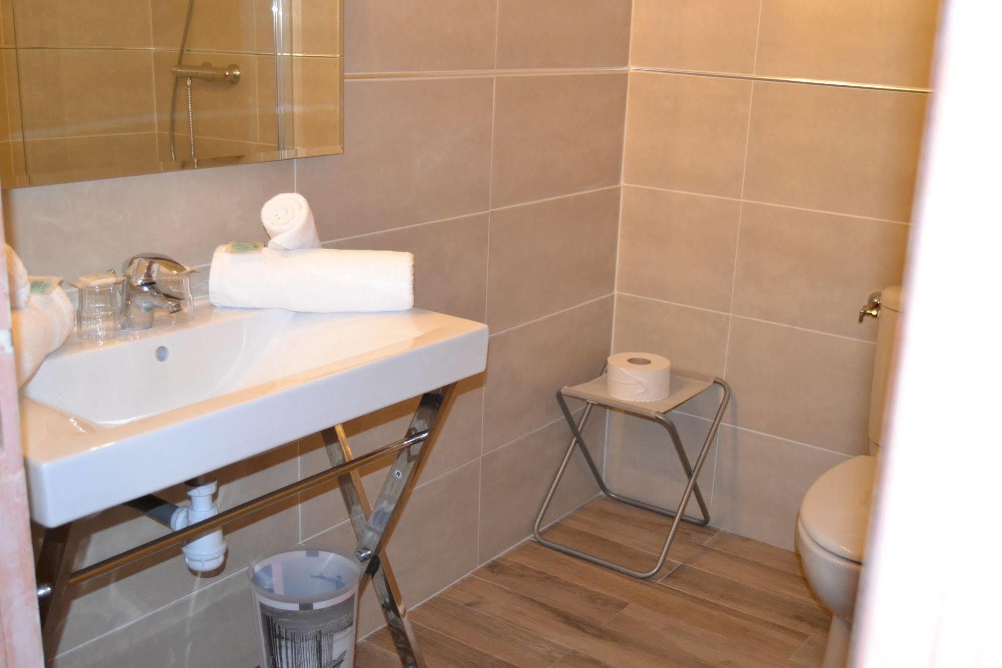 Hotel Cyrnea Calvi  Zewnętrze zdjęcie