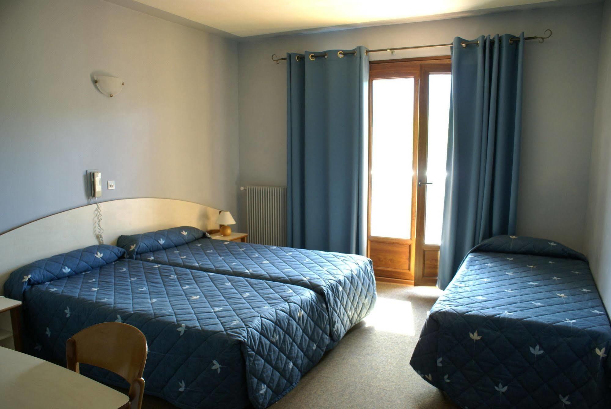 Hotel Cyrnea Calvi  Zewnętrze zdjęcie