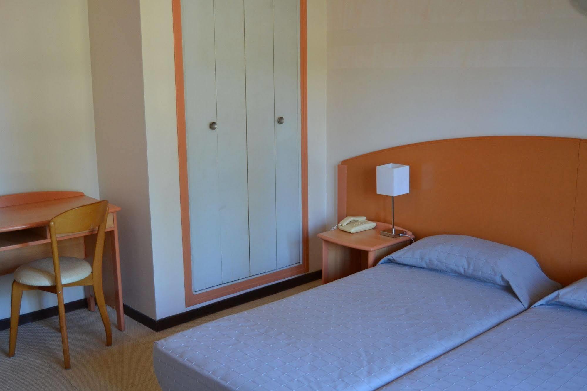 Hotel Cyrnea Calvi  Zewnętrze zdjęcie