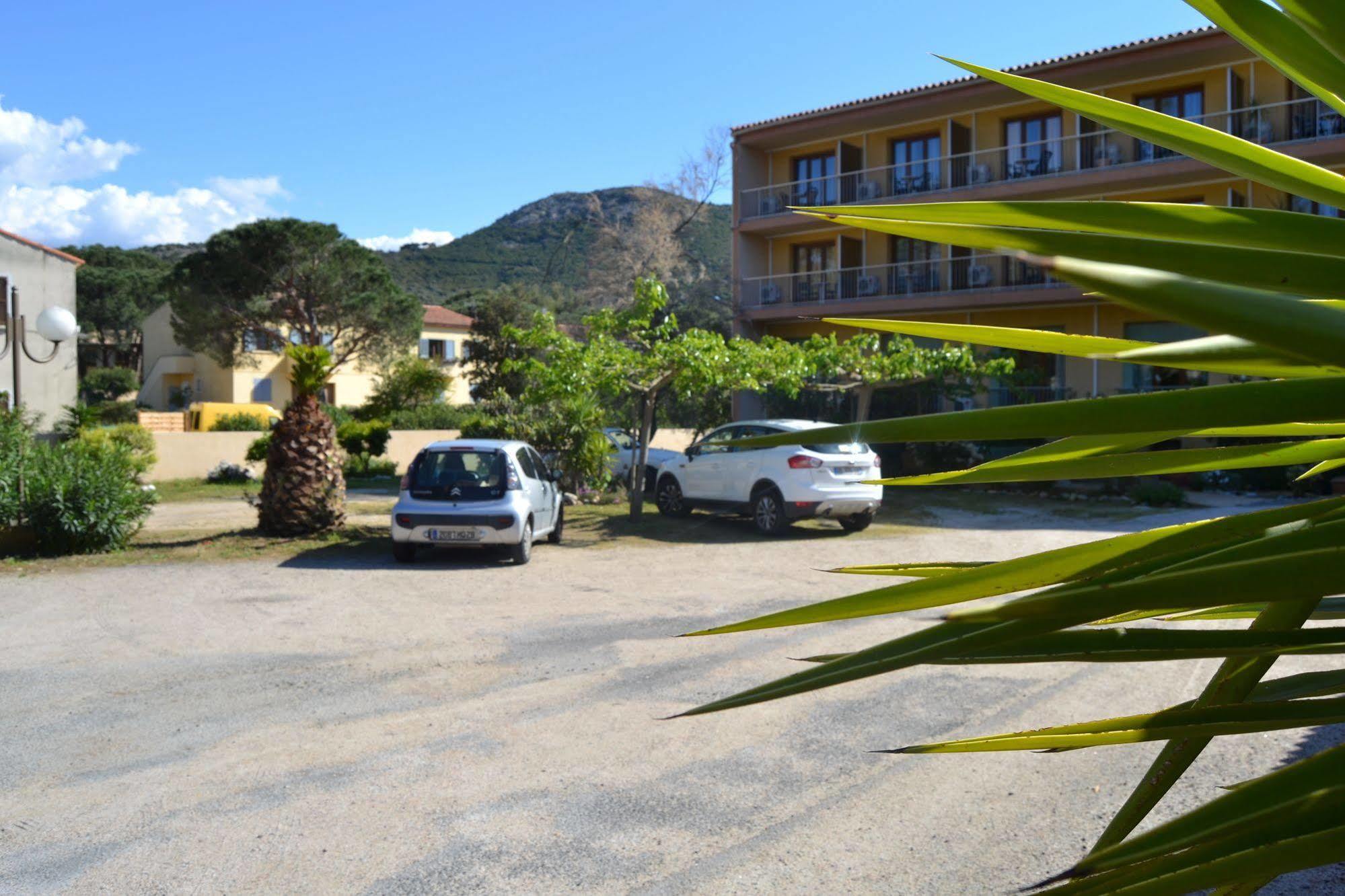 Hotel Cyrnea Calvi  Zewnętrze zdjęcie