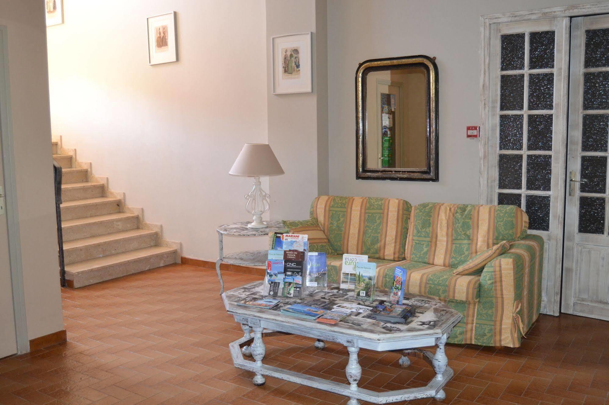 Hotel Cyrnea Calvi  Zewnętrze zdjęcie