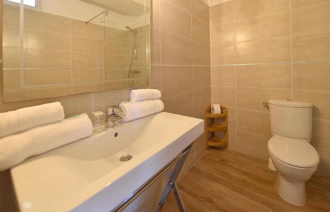 Hotel Cyrnea Calvi  Zewnętrze zdjęcie